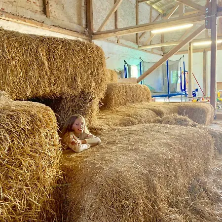 Utech דירה Wenkendorf